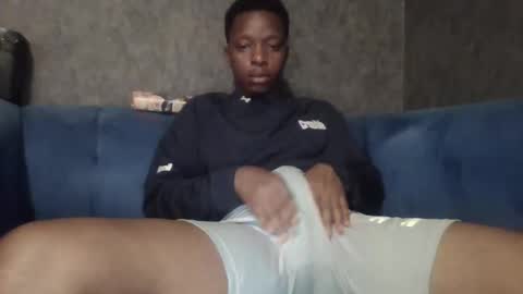 hotguyy001 online show from 8, 3, 2025