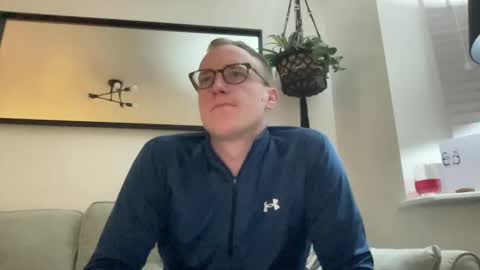 Snapshot of hotholby86 chatting on 14, 12, 2024 hotholby86 online show from 14, 12, 2024