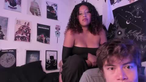 Sam and Nico online show from 8, 3, 2025