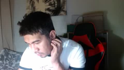 Snapshot of hothunkybear23 chatting on 15, 12, 2025 Khel online show from 15, 12, 2025