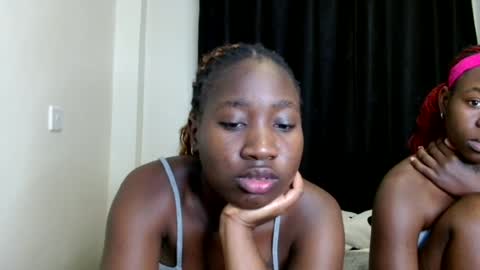 Hotie vives online show from 24, 7, 2026
