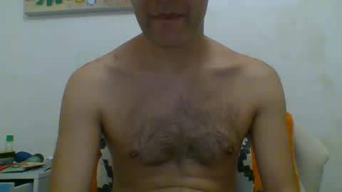 Snapshot of hotitan chatting on 25, 9, 2025 hottitan twitter Marianoshcam online show from 25, 9, 2025