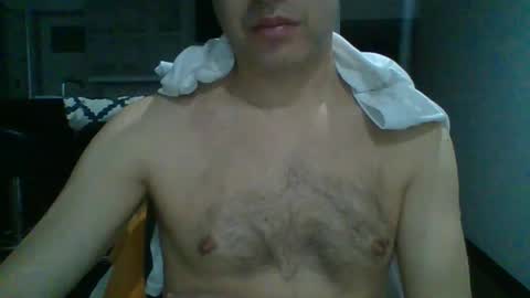 Snapshot of hotitan chatting on 7, 10, 2025 hottitan twitter Marianoshcam online show from 7, 10, 2025