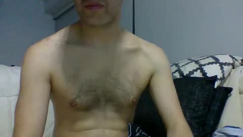 Snapshot of hotitan chatting on 4, 12, 2025 hottitan twitter Marianoshcam online show from 4, 12, 2025