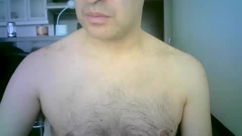 Snapshot of hotitan chatting on 7, 6, 2026 hottitan twitter Marianoshcam online show from 7, 6, 2026