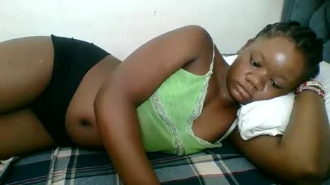 Snapshot of hotjeylee chatting on 15, 6, 2026 LOYCE online show from 15, 6, 2026