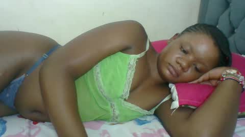 Snapshot of hotjeylee chatting on 8, 7, 2026 LOYCE online show from 8, 7, 2026