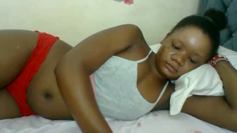Snapshot of hotjeylee chatting on 15, 7, 2026 LOYCE online show from 15, 7, 2026