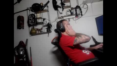 Snapshot of hotkinkytat chatting on 2, 2, 2025 hotkinkytat online show from 2, 2, 2025