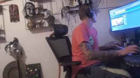 Snapshot of hotkinkytat chatting on 7, 11, 2025 hotkinkytat online show from 7, 11, 2025