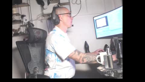 Snapshot of hotkinkytat chatting on 12, 4, 2026 hotkinkytat online show from 12, 4, 2026