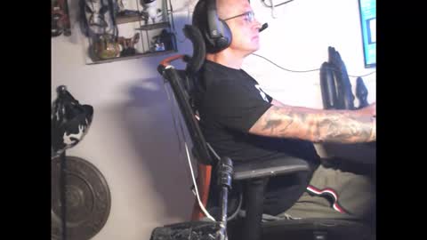 Snapshot of hotkinkytat chatting on 29, 5, 2026 hotkinkytat online show from 29, 5, 2026