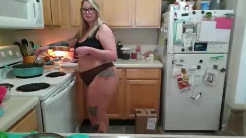 Snapshot of hotkitty090 chatting on 24, 5, 2026 Hotkitty090 online show from 24, 5, 2026