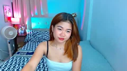 Snapshot of hotlayla_ chatting on 20, 1, 2025 Layla online show from 20, 1, 2025