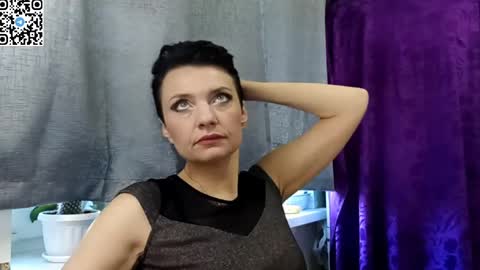 Snapshot of hotmamaqueen234 chatting on 12, 5, 2026 hotmamaqueen234 online show from 12, 5, 2026