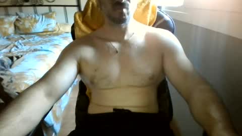 Snapshot of hotman_40_ chatting on 15, 7, 2026 hotman_40_ online show from 15, 7, 2026
