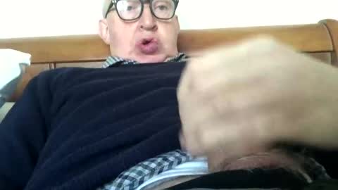 hotmuff99 online show from 2, 1, 2025