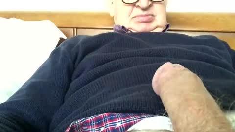 hotmuff99 online show from 13, 2, 2025