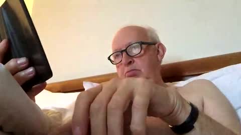 hotmuff99 online show from 17, 10, 2025