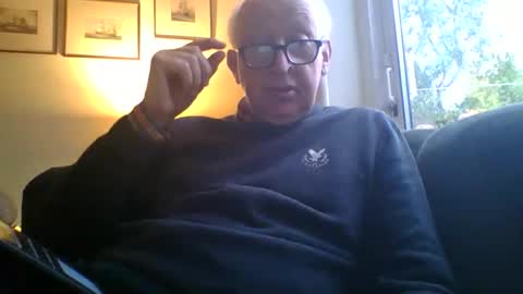 hotmuff99 online show from 3, 11, 2025