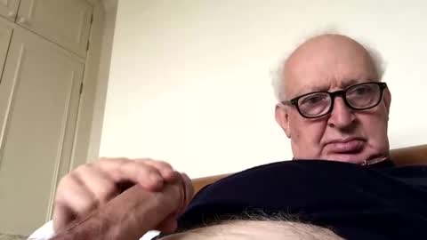 hotmuff99 online show from 13, 11, 2025