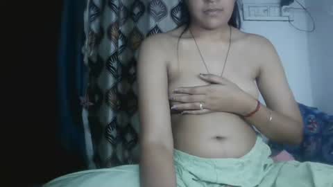 lola online show from 12, 4, 2026