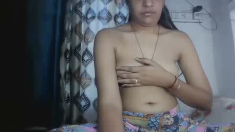 lola online show from 13, 4, 2026