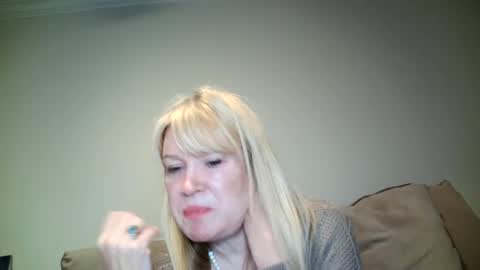 Snapshot of hotpepperrose chatting on 5, 12, 2024 hotpepperose online show from 5, 12, 2024