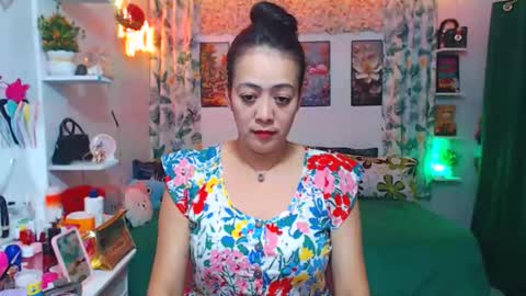 Snapshot of hotpinay_mira chatting on 2, 12, 2025 hotpinay_mira online show from 2, 12, 2025