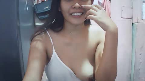 Snapshot of hotpink4u04 chatting on 11, 11, 2025 hotpink4u04 online show from 11, 11, 2025