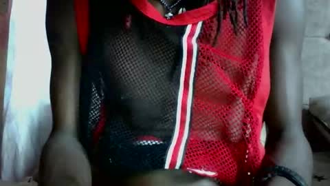 Snapshot of hotshadowx chatting on 13, 5, 2026 hotshadowx online show from 13, 5, 2026