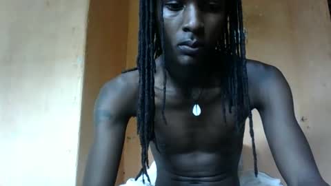 Snapshot of hotshadowx chatting on 29, 5, 2026 hotshadowx online show from 29, 5, 2026