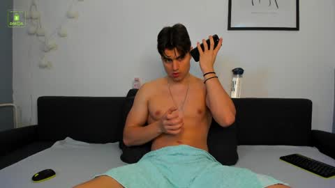 Kyle Baker online show from 2, 4, 2026