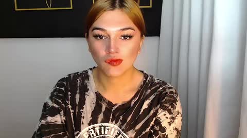 Snapshot of hotstellacumxxx chatting on 4, 12, 2024 STELLA online show from 4, 12, 2024