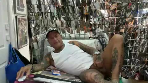 hotstuff775616 online show from 6, 4, 2026