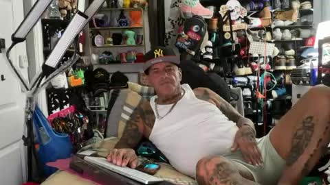 Snapshot of hotstuff775616 chatting on 17, 7, 2026 hotstuff775616 online show from 17, 7, 2026