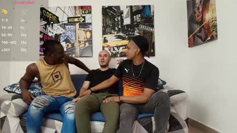 hott_asses online show from 18, 1, 2025