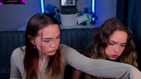 Snapshot of hottease_pvt chatting on 30, 5, 2026 hello Im Eva online show from 30, 5, 2026