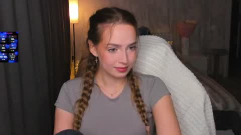 Snapshot of hottease_pvt chatting on 26, 7, 2026 hello Im Eva online show from 26, 7, 2026