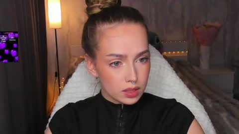 Snapshot of hottease_pvt chatting on 28, 7, 2026 hello Im Eva online show from 28, 7, 2026