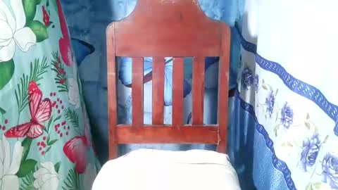 Snapshot of hottie_horny_exoticpussyx chatting on 17, 12, 2025 hottie_horny_exoticpussyx online show from 17, 12, 2025