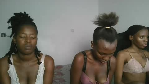 Snapshot of hottie_mistie chatting on 25, 6, 2026 hottie_mistie online show from 25, 6, 2026