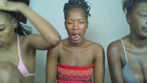 Snapshot of hottie_mistie chatting on 8, 7, 2026 hottie_mistie online show from 8, 7, 2026