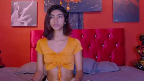 Snapshot of hottie_veronica chatting on 19, 4, 2026 Veronica independent model online show from 19, 4, 2026
