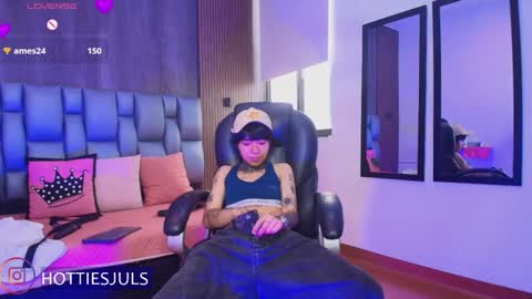 Juls online show from 8, 7, 2026
