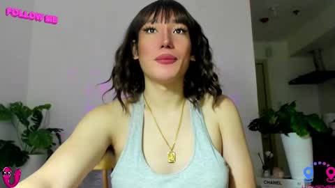 crishinahotty online show from 23, 2, 2025