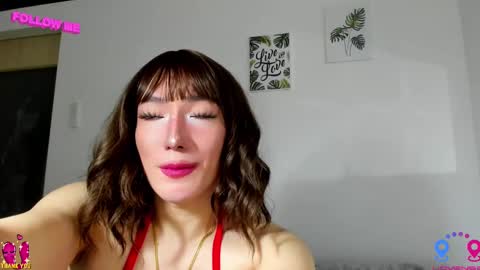 crishinahotty online show from 9, 3, 2025