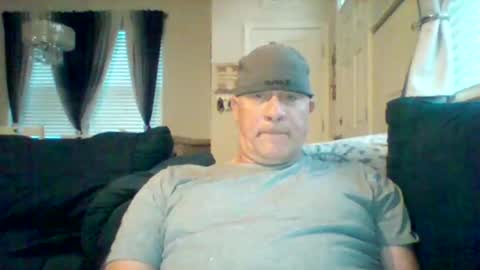 Snapshot of hotyummycock69 chatting on 24, 10, 2025 hotyummycock69 online show from 24, 10, 2025