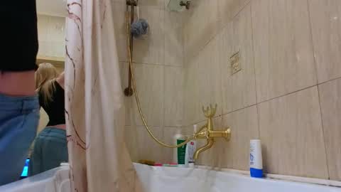 ash. see u on sunday online show from 24, 4, 2026