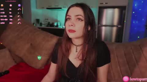 Mia online show from 8, 2, 2026